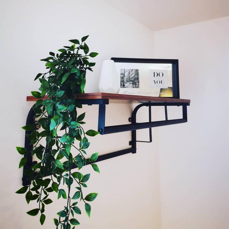 Springfield Road Apartment *